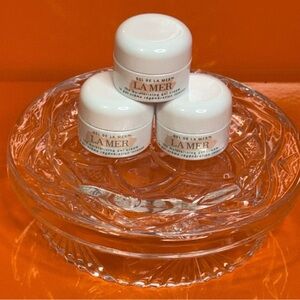 La Mer Moisturizing Gel - White and Cream